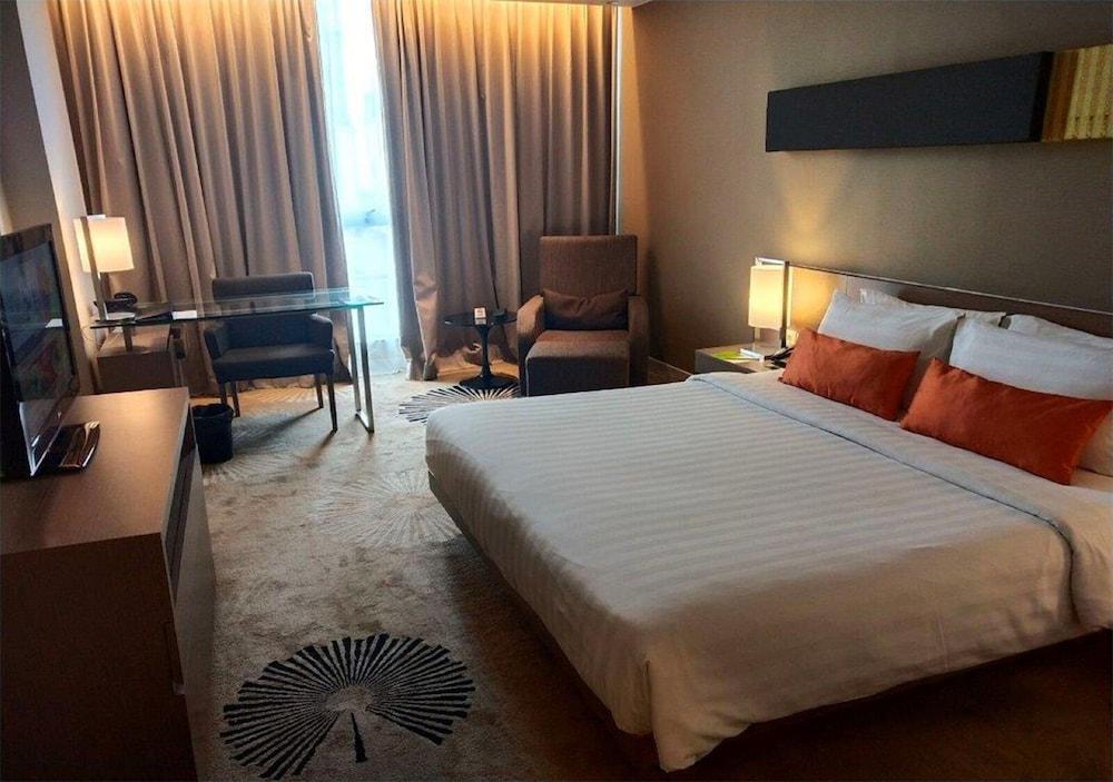 The Premiere Hotel Pekanbaru Extérieur photo