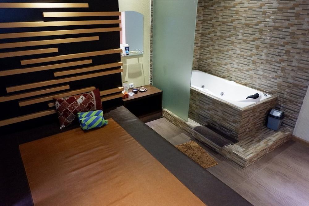 The Premiere Hotel Pekanbaru Extérieur photo