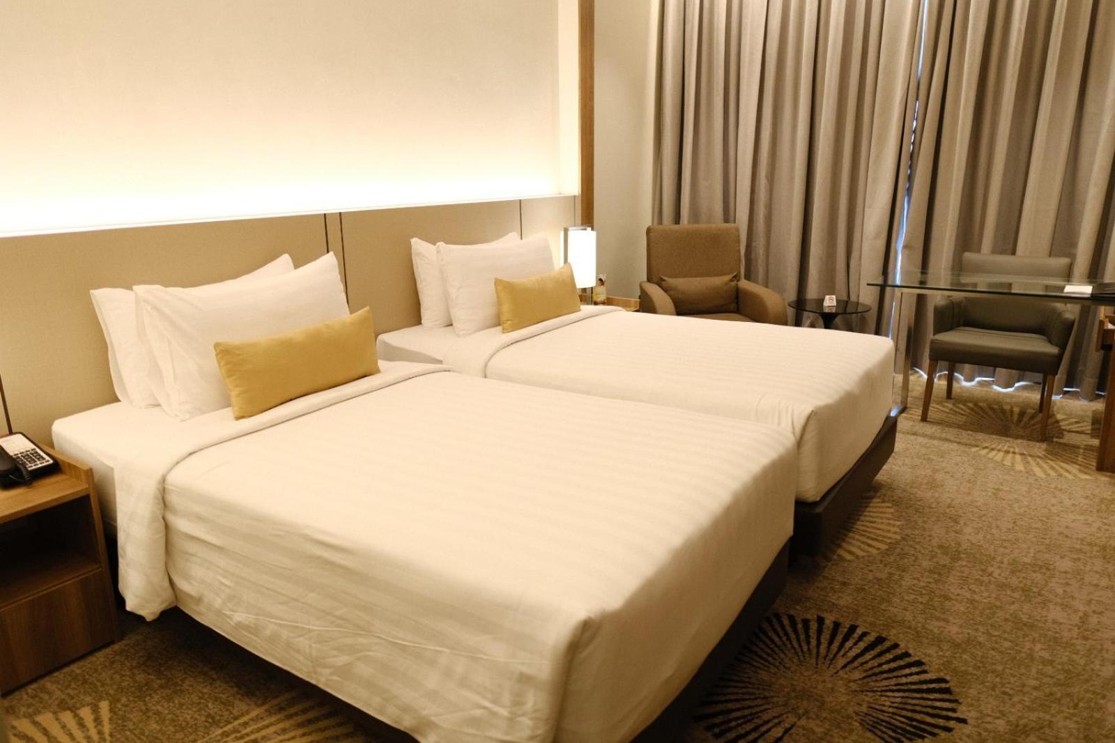 The Premiere Hotel Pekanbaru Extérieur photo