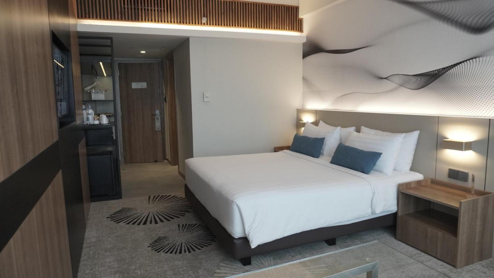 The Premiere Hotel Pekanbaru Extérieur photo