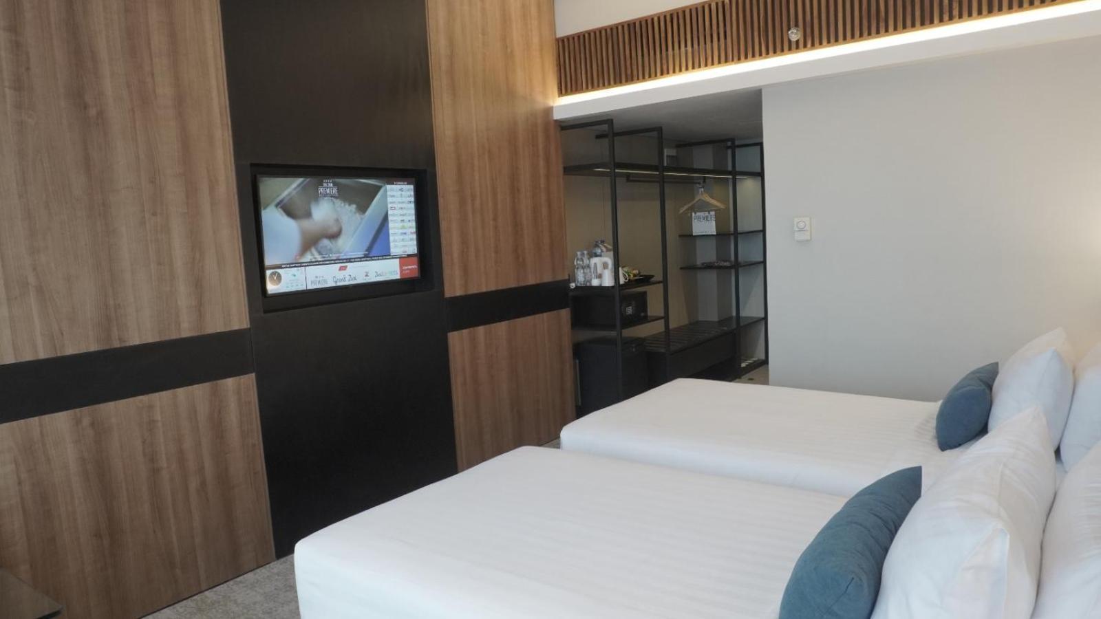 The Premiere Hotel Pekanbaru Extérieur photo